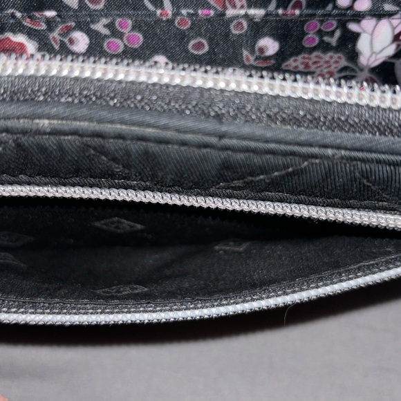 Vera Bradley Kiss lock Quilted Wallet - Picture 7 of 9